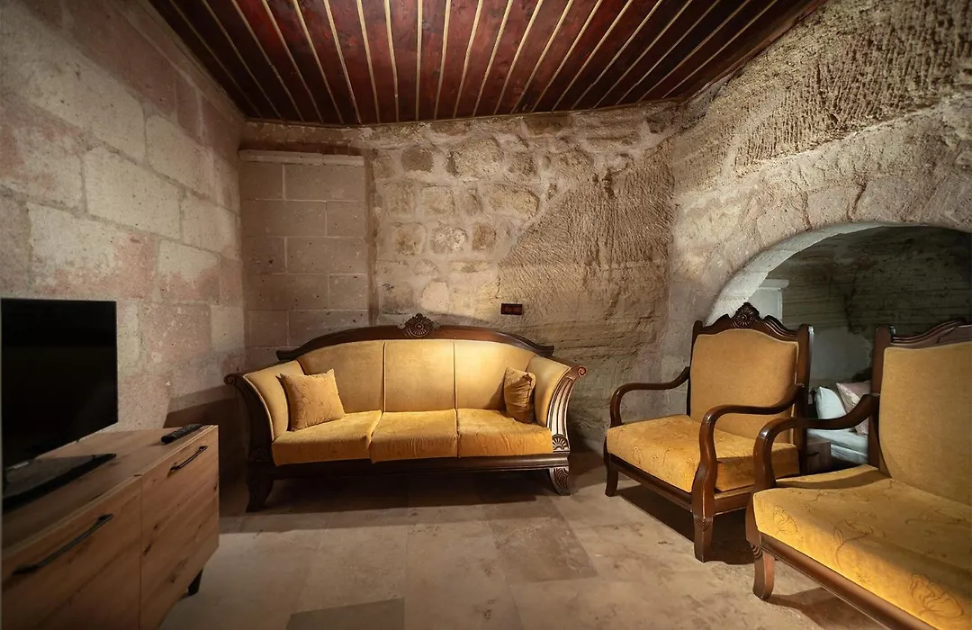 Kamelya Cave (Adults Only)-1